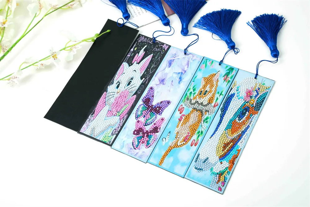 Wholesale Diamond Painting Bookmark Kits Bookmark Animal Style 5D  Rhinestone Beaded PU Leather Floral Art Gem Bookmarks With Tassel KD1 From  Santi, $3.09